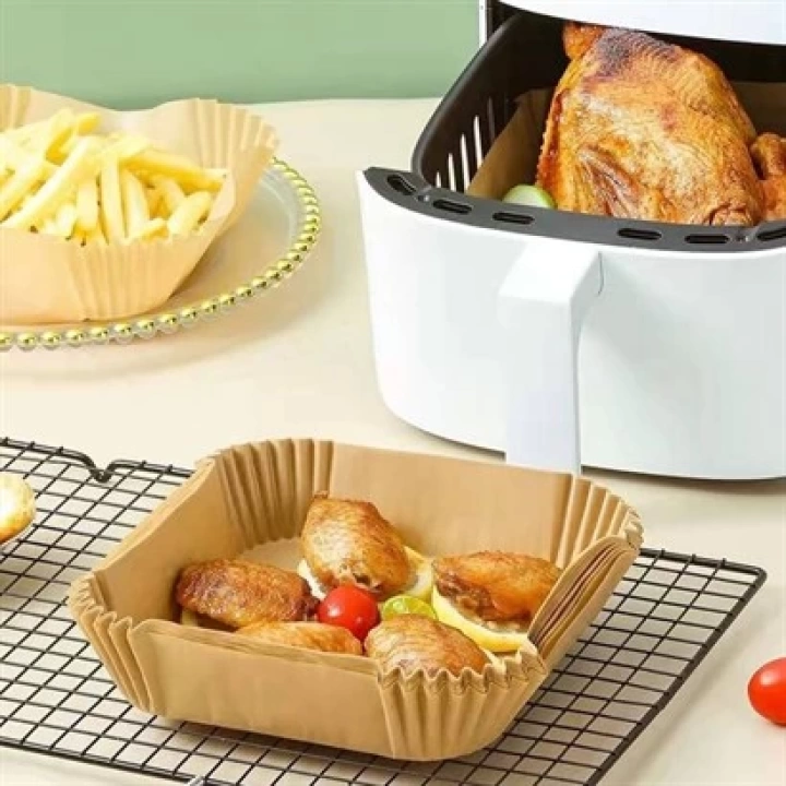 50 Adet ShopZum Air Fryer Pişirme Kağıdı Tek Kullanımlık Hava Fritöz Yağ Geçirmez Yapışmaz Kare Tabak Model