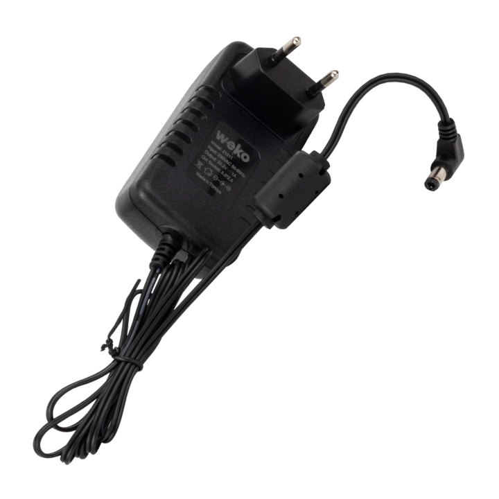 ShopZum  25.2 VOLT - 1 AMPER 5.5*2.5 UÇLU YERLİ ÜRETİM PRİZ TİPİ ADAPTÖR