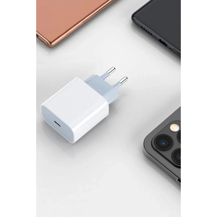 Yeni Nesil Type-C Girişli İphone 7 8 X 11 12 Uyumlu 20W Hızlı Şarj Adaptörü