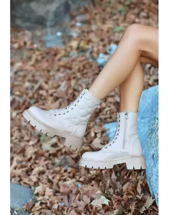 Lyri Nude Cilt Bağcıklı Bot