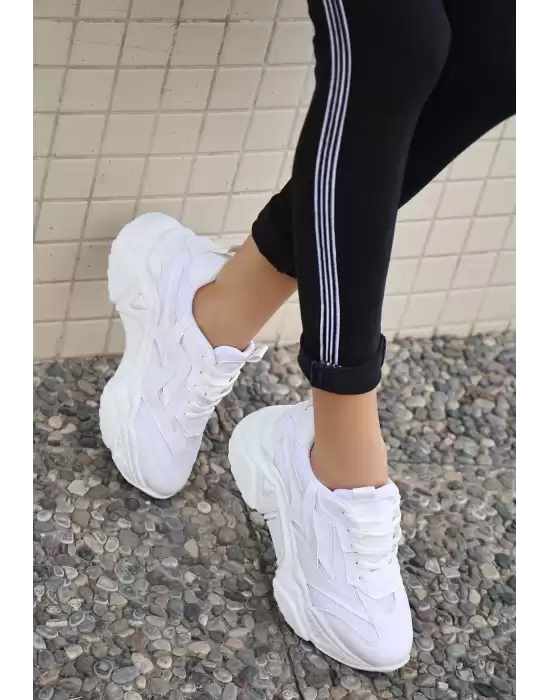 Dica Beyaz Cilt Bağcıklı Spor Ayakkabı
