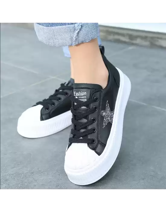 Piata Siyah Cilt Beyaz Tabanlı Bağcıklı Spor Ayakkabı