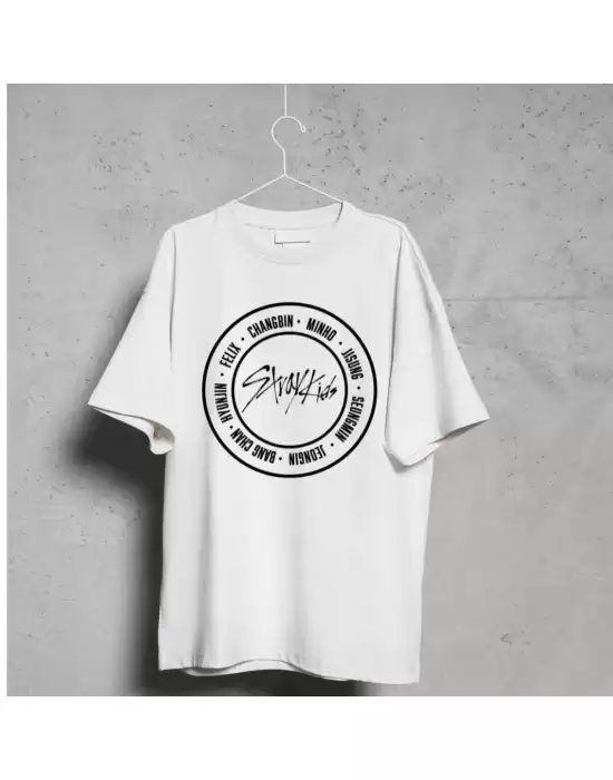 Stray Kids Unisex Oversize T-shirt, Stray Kids Grup Üyeleri, K-Pop Tişört