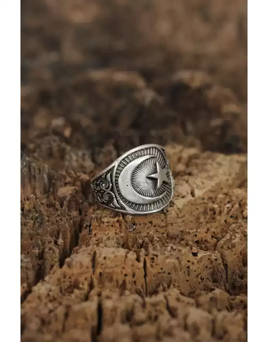 Ayarlamalı Ay Yıldız Tasarımlı Erkek Yüzük