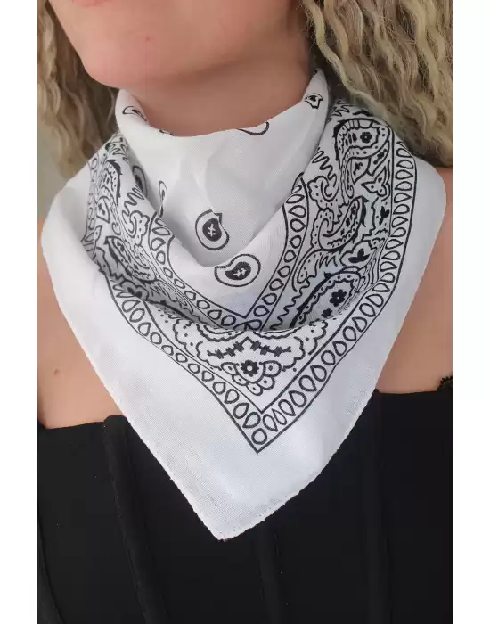 Beyaz Renk Bandana