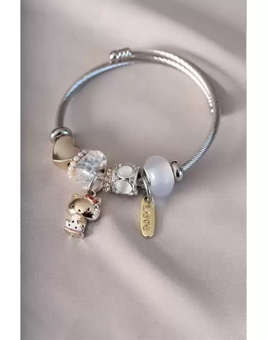 Beyaz Renk Detaylı Kedi Figürlü Charm Bileklik