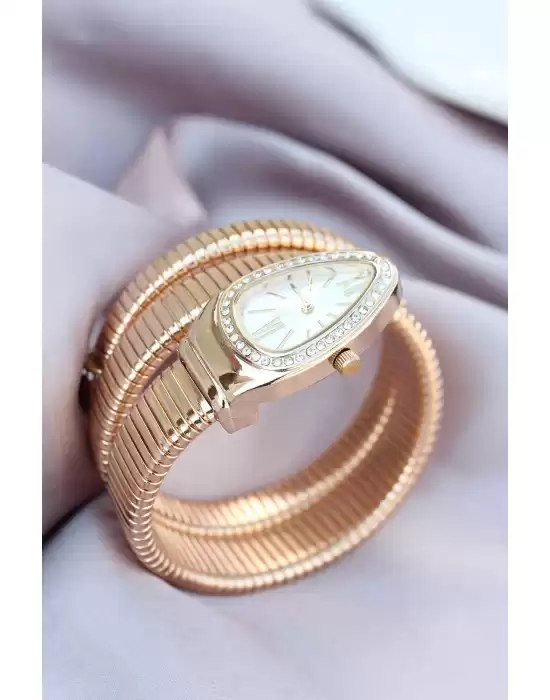 Yeni Sezon Roma Rakamlı Gold Renk Beyaz Kadran Taşlı Yılan Model Kadın Saat