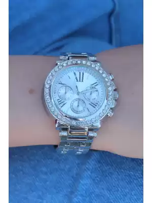 Gümüş Renk Metal Kordon Roma Rakamlı Zirkon Taşlı Kadın Saat
