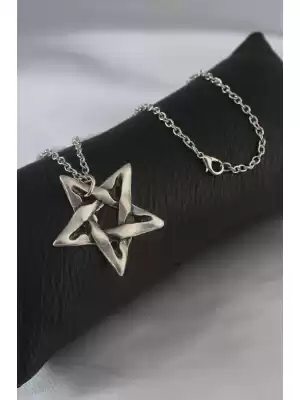 Gümüş Renk Pentagram Yıldız Figür Erkek Kolye
