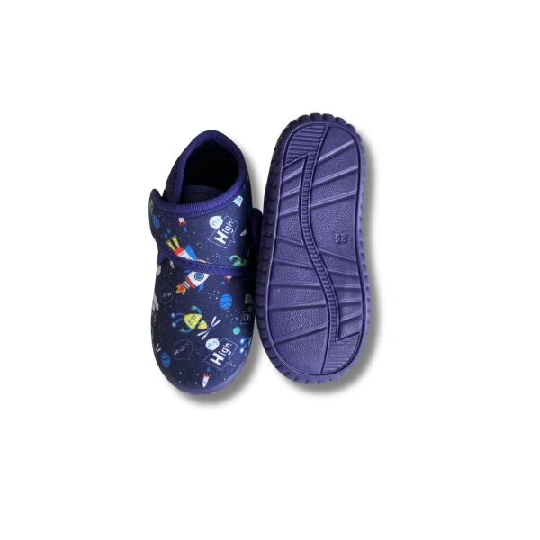 Soylu Yumuşak Nakışlı Gezegenli Erkek Çocuk Pandufu