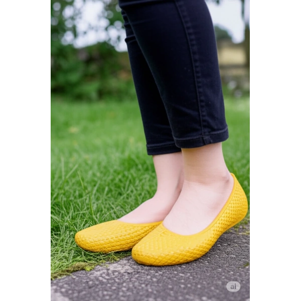 Zenne Makosen Bahçe ve Tarım Kadın Ayakkabısı 36-40 Sarı