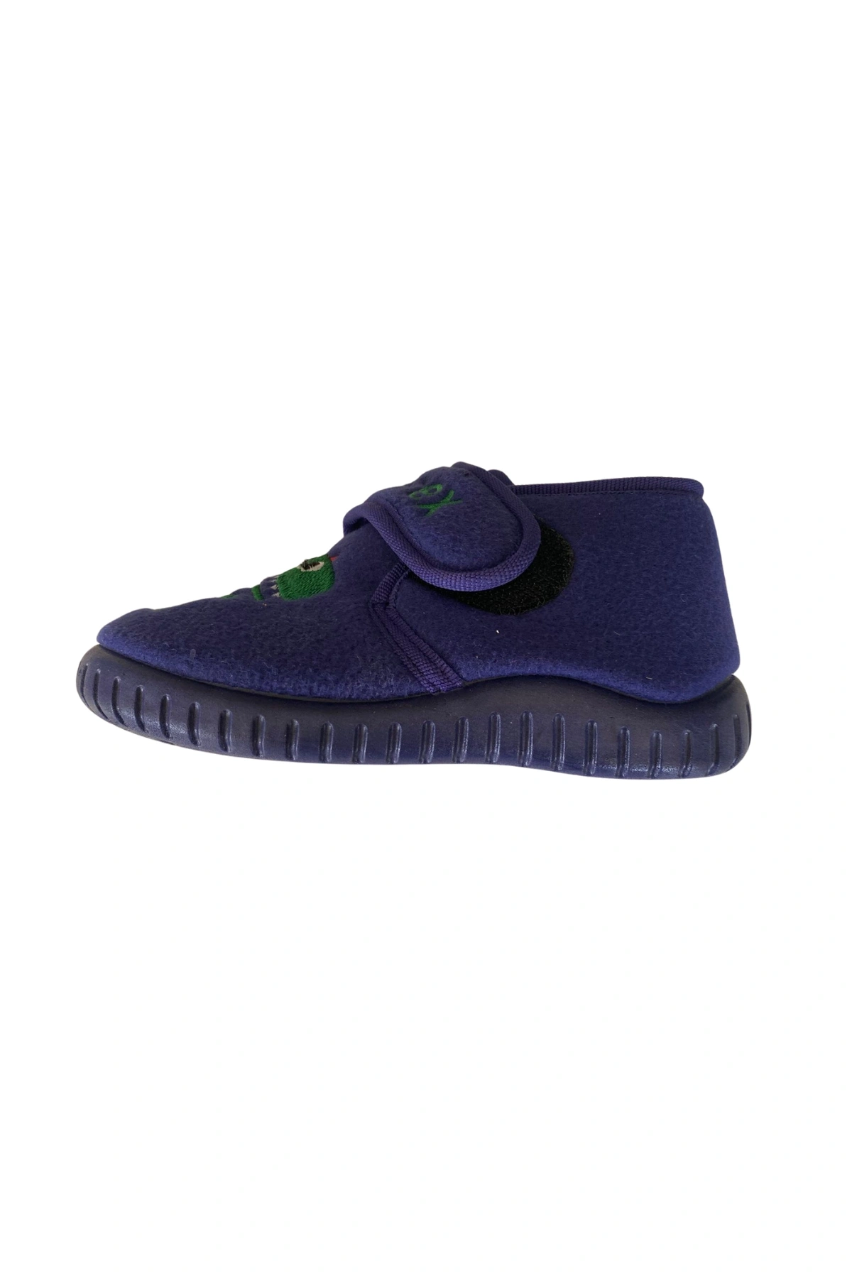 Soylu Yumuşak Nakışlı Erkek Çocuk Pandufu Lacivert