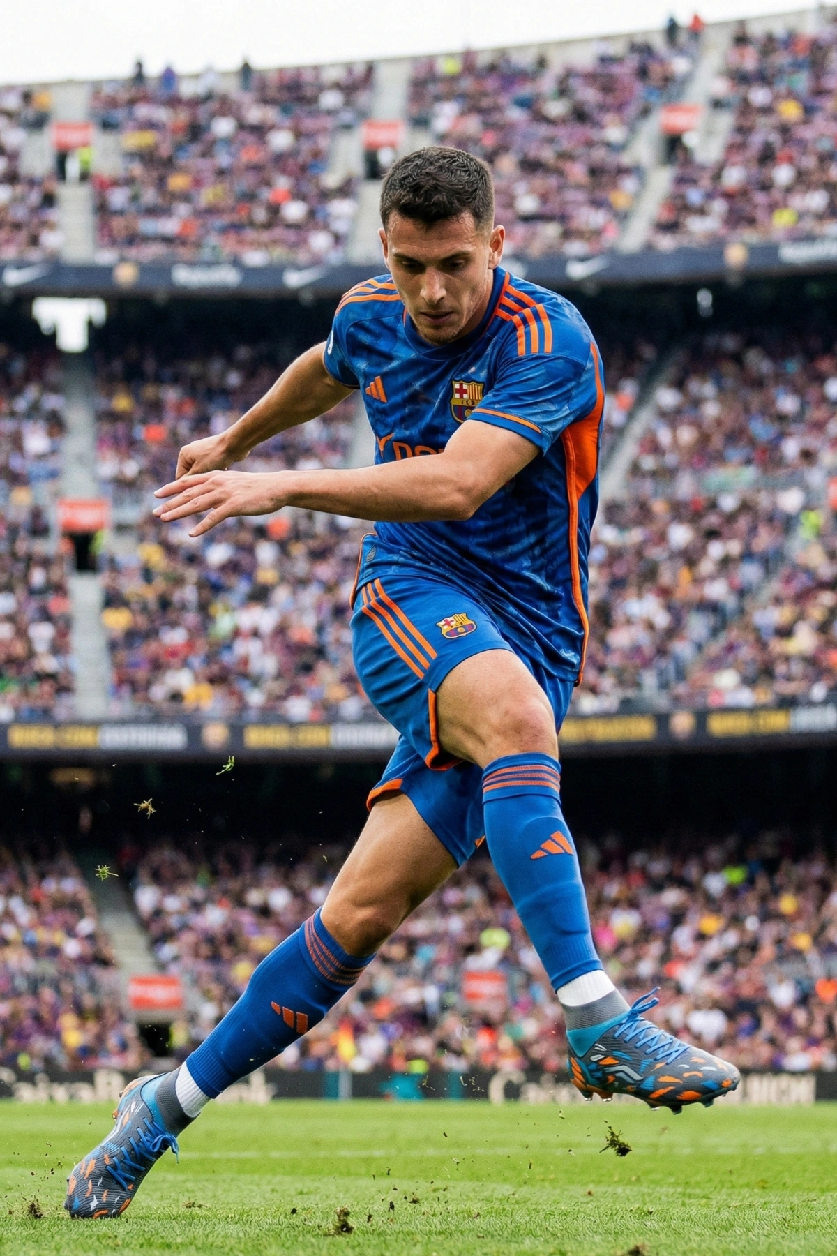 Dugana Çoraplı Krampon Ayakkabı 40-44 Füme-Turkuaz