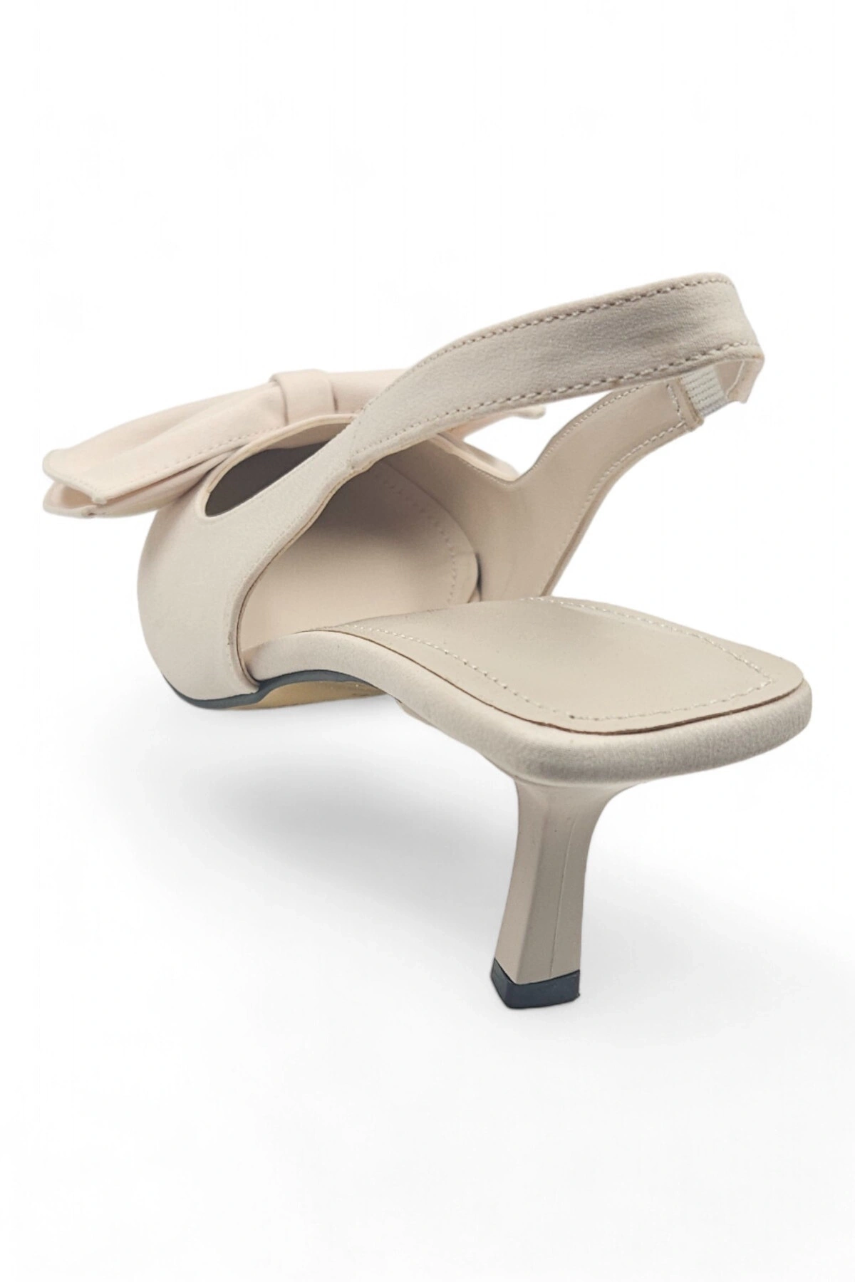 Elan Bej Arkası Açık Fiyonk Detaylı Kadın Stiletto Topuklu Ayakkabı