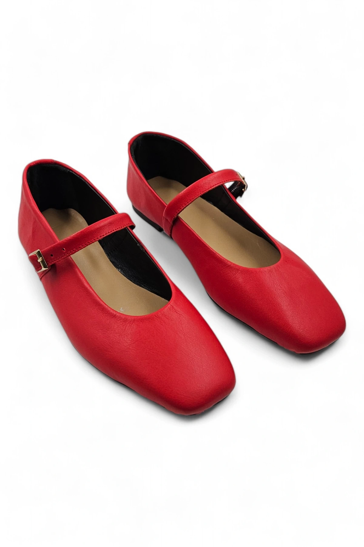 Rive Kırmızı Hakiki Deri Tek Tokalı Kadın Babet Ayakkabı BOL KALIPTIR