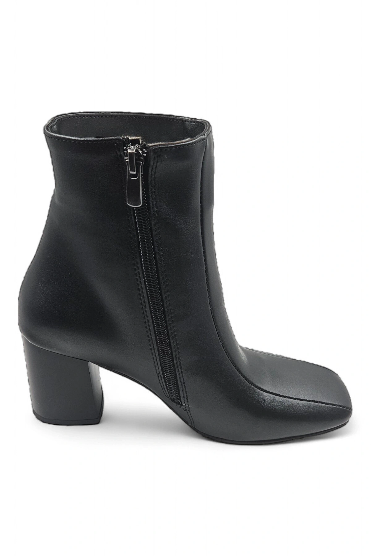 Shade Siyah Küt Burunlu Topuklu Fermuarlı Kadın Bot