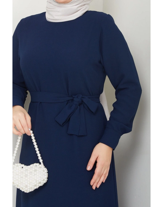 TESETTÜR KREP DÜZ KALEM ELBİSE