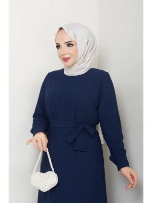 TESETTÜR KREP DÜZ KALEM ELBİSE