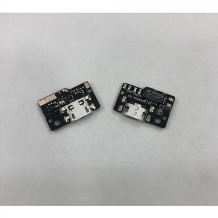 Reeder P13 Blue Şarj Soketi + Mikrofon Full