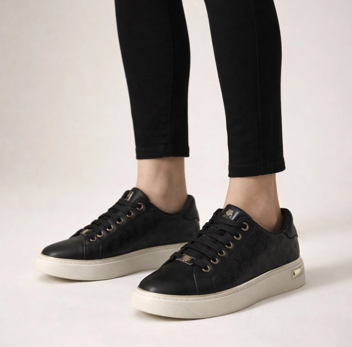 KUUM AYAKKABI 732559 - SİYAH