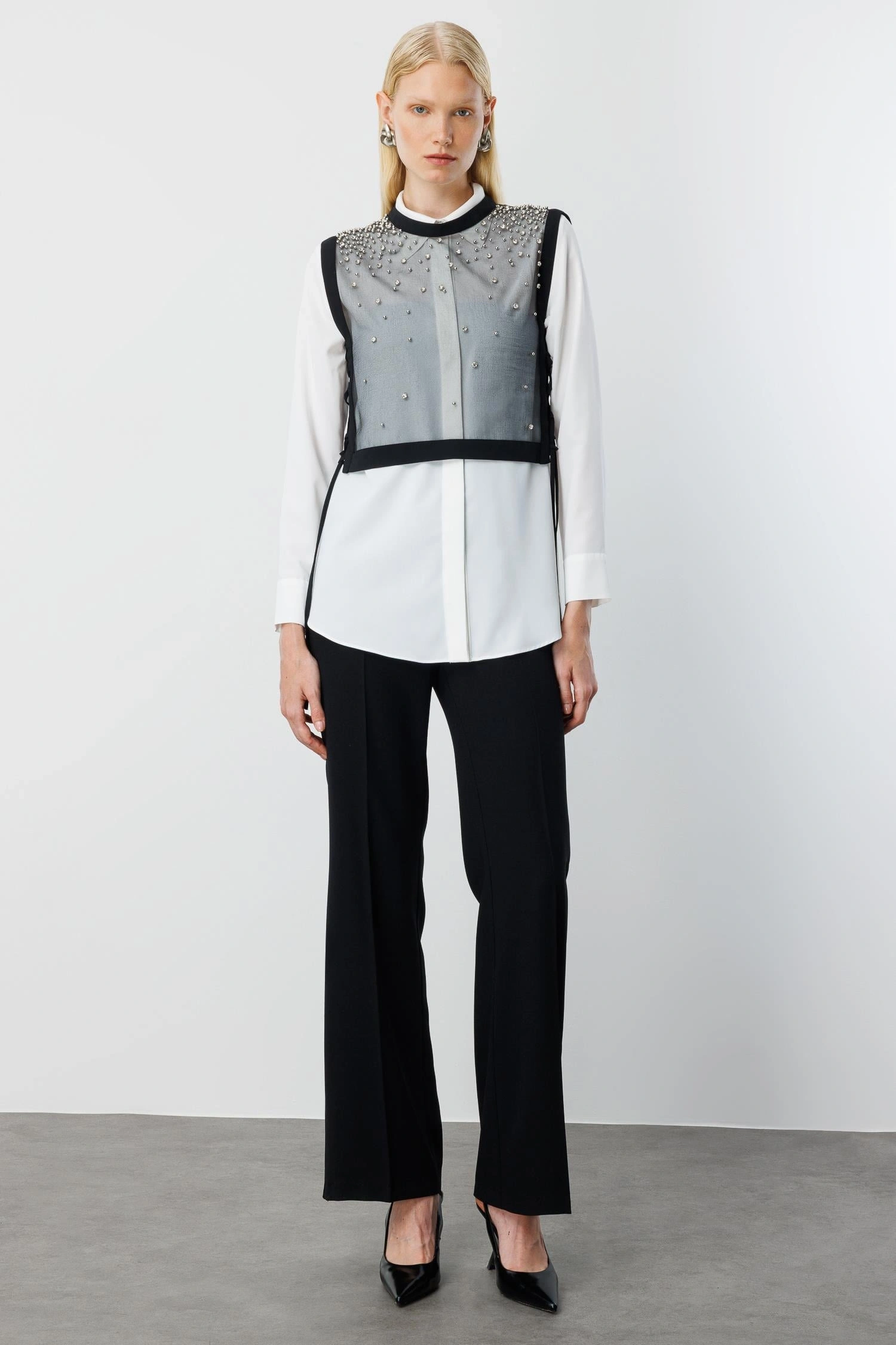 MODAİLGİ SVTR.TK 10001 - SİYAH-EKRU