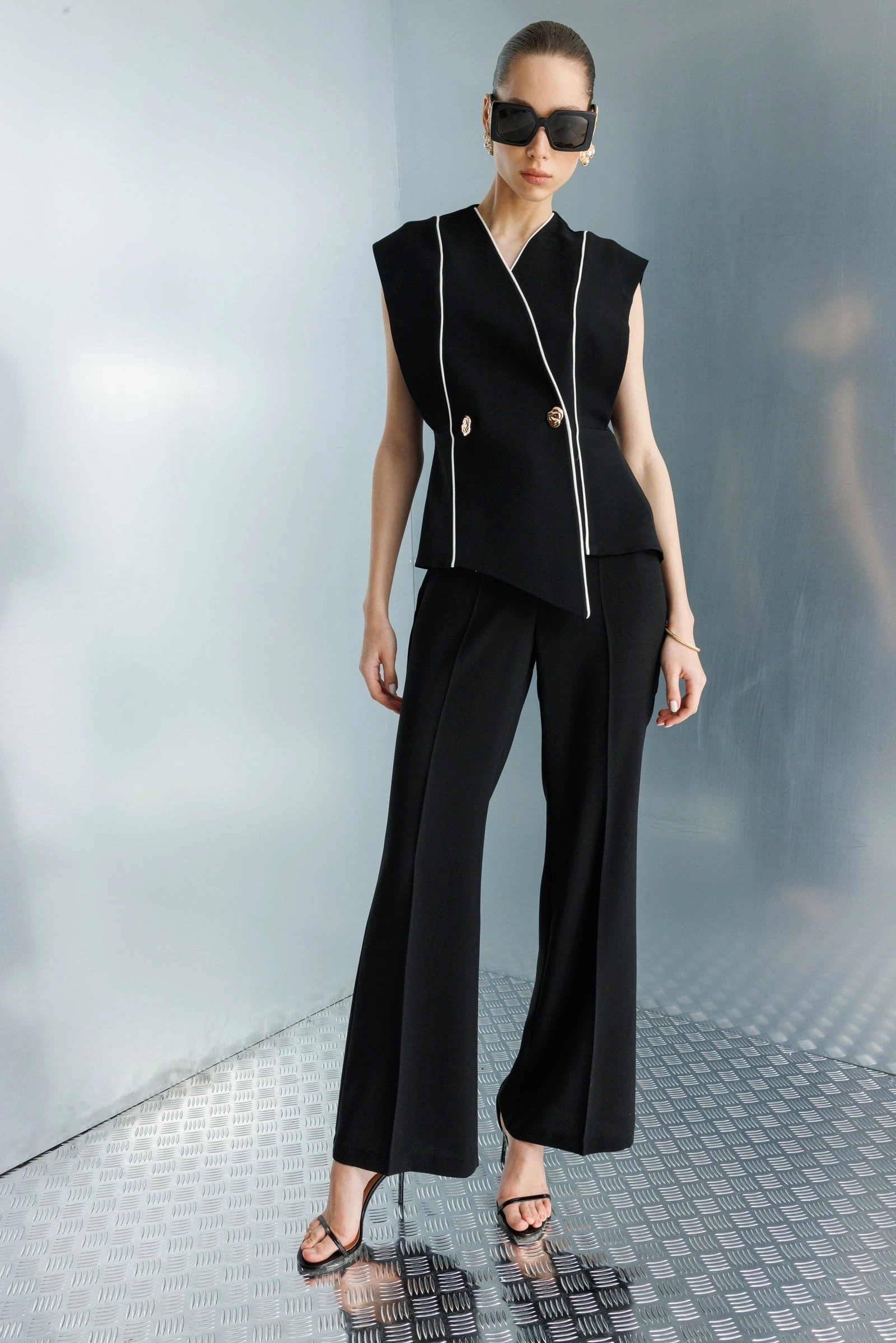 MODAİLGİ YELEK 70116 - SİYAH