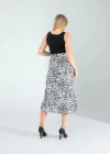Beyaz Leopar Desen Yandan Büzgülü Saten Etek