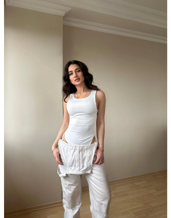 Halter Yaka Beyaz Bodysuit