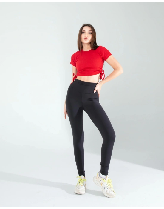 Kırmızı Yandan Büzgülü Crop