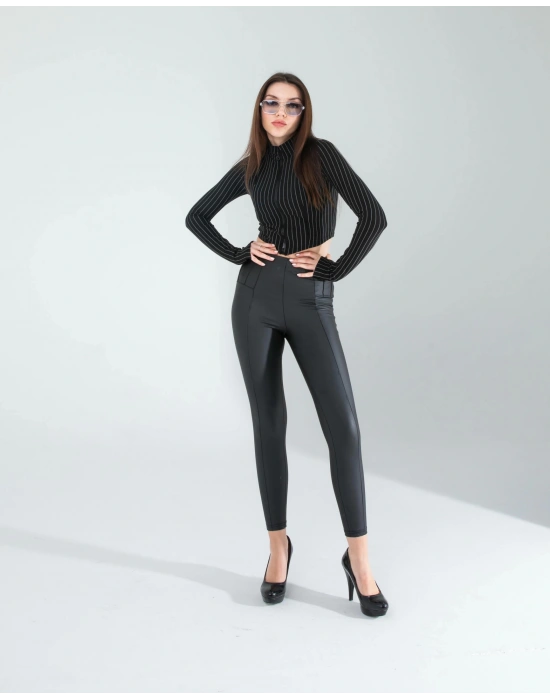 Siyah Fitilli Parmak Geçmeli Crop