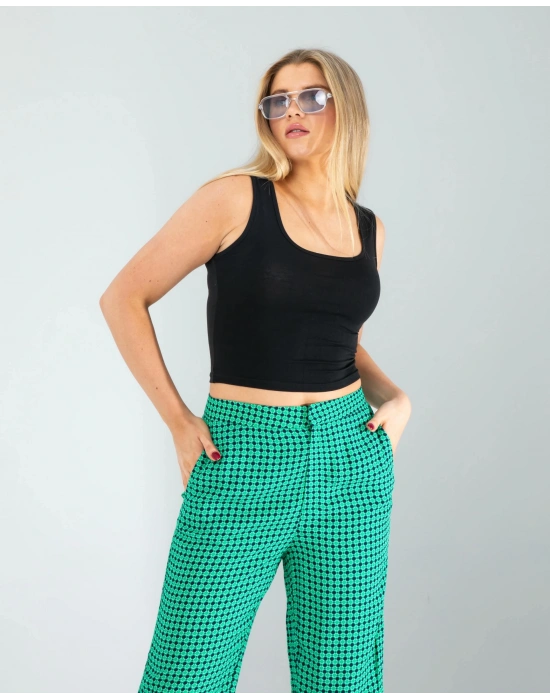 Siyah Kare Yaka Basic Bluz