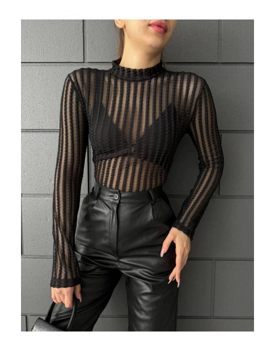 Siyah Tül Detay Transparan Bluz