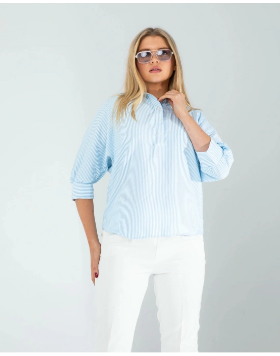 Yarım Düğme Mavi Çizgili Beyaz Gömlek