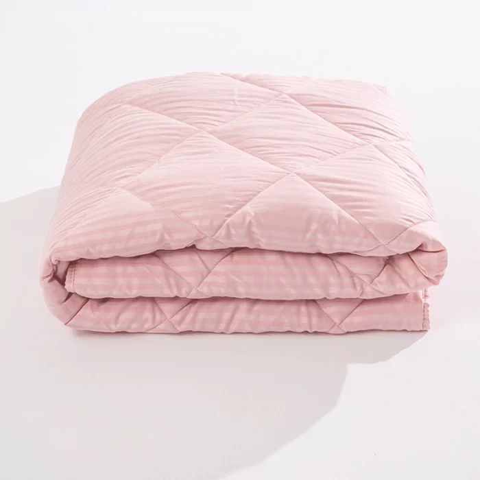 Çizgili Saten Yorgan Pembe