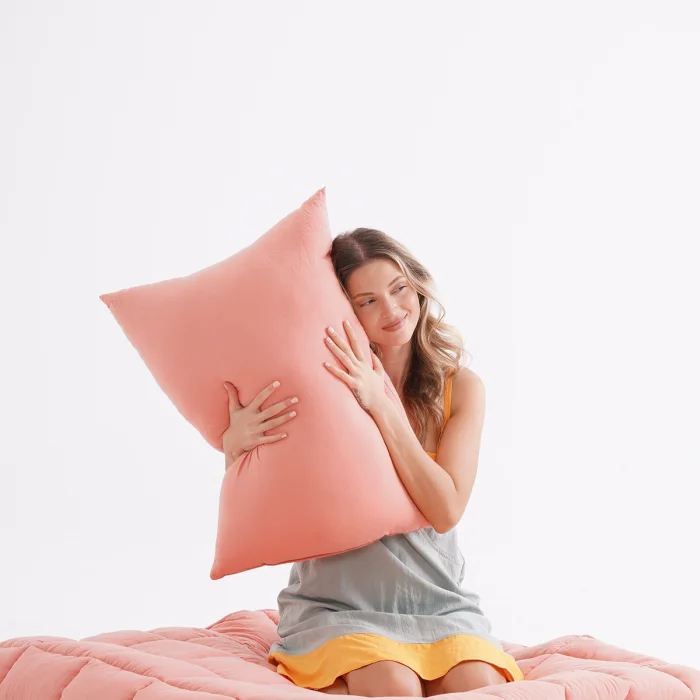 Pembe Mikrojel Yastık