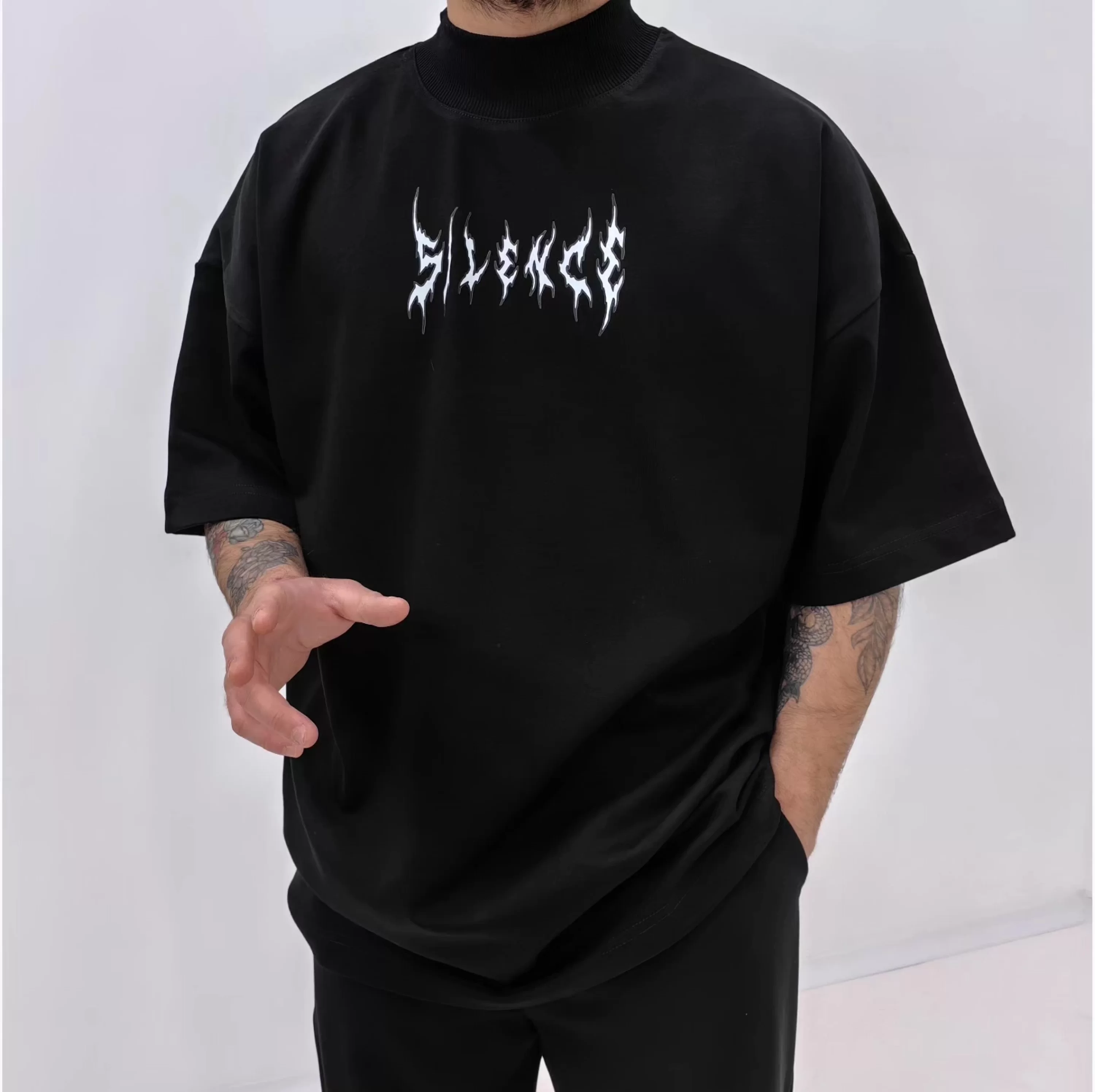 Silence Black Extra Oversize Tshirt