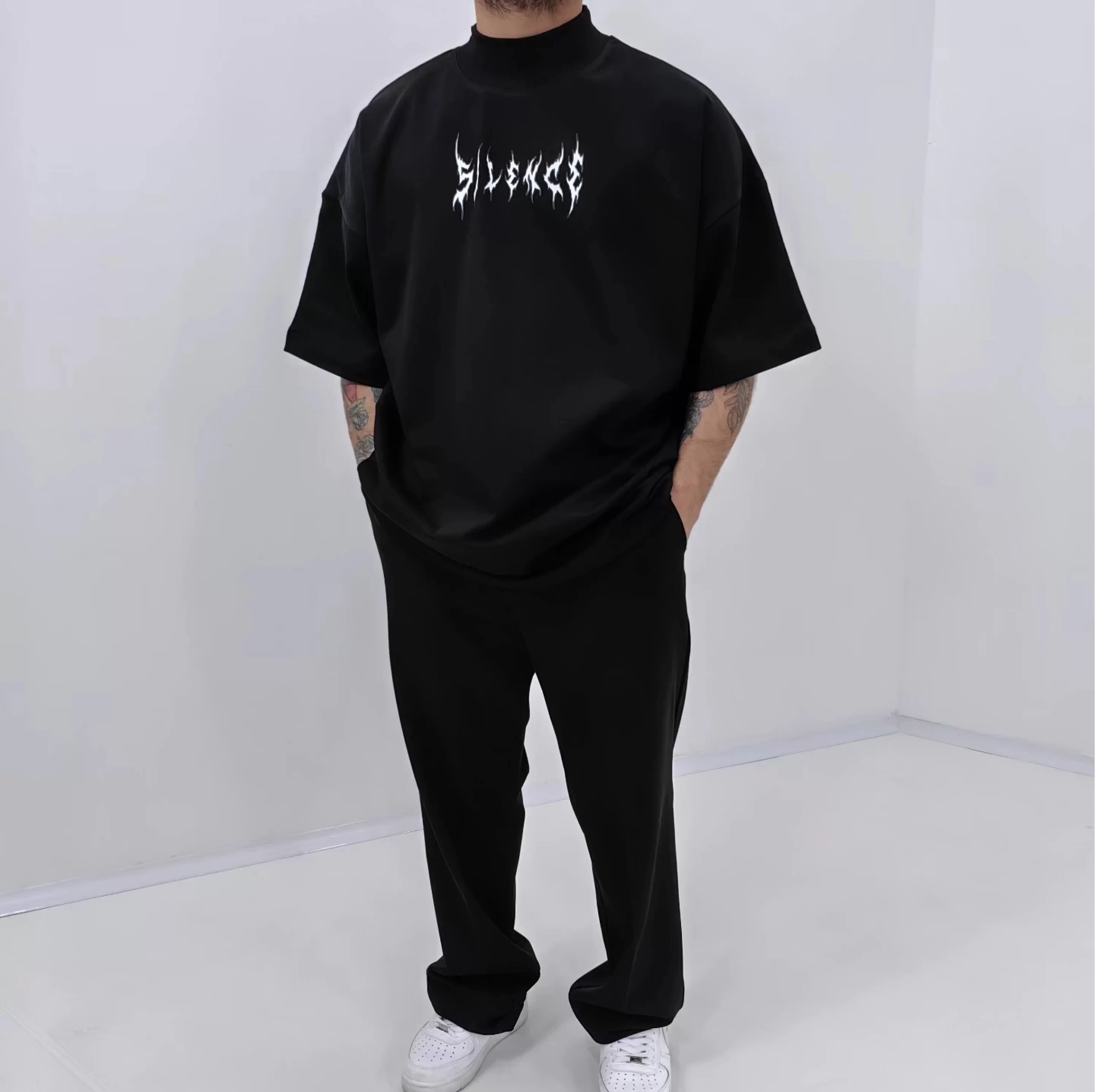 Silence Black Extra Oversize Tshirt