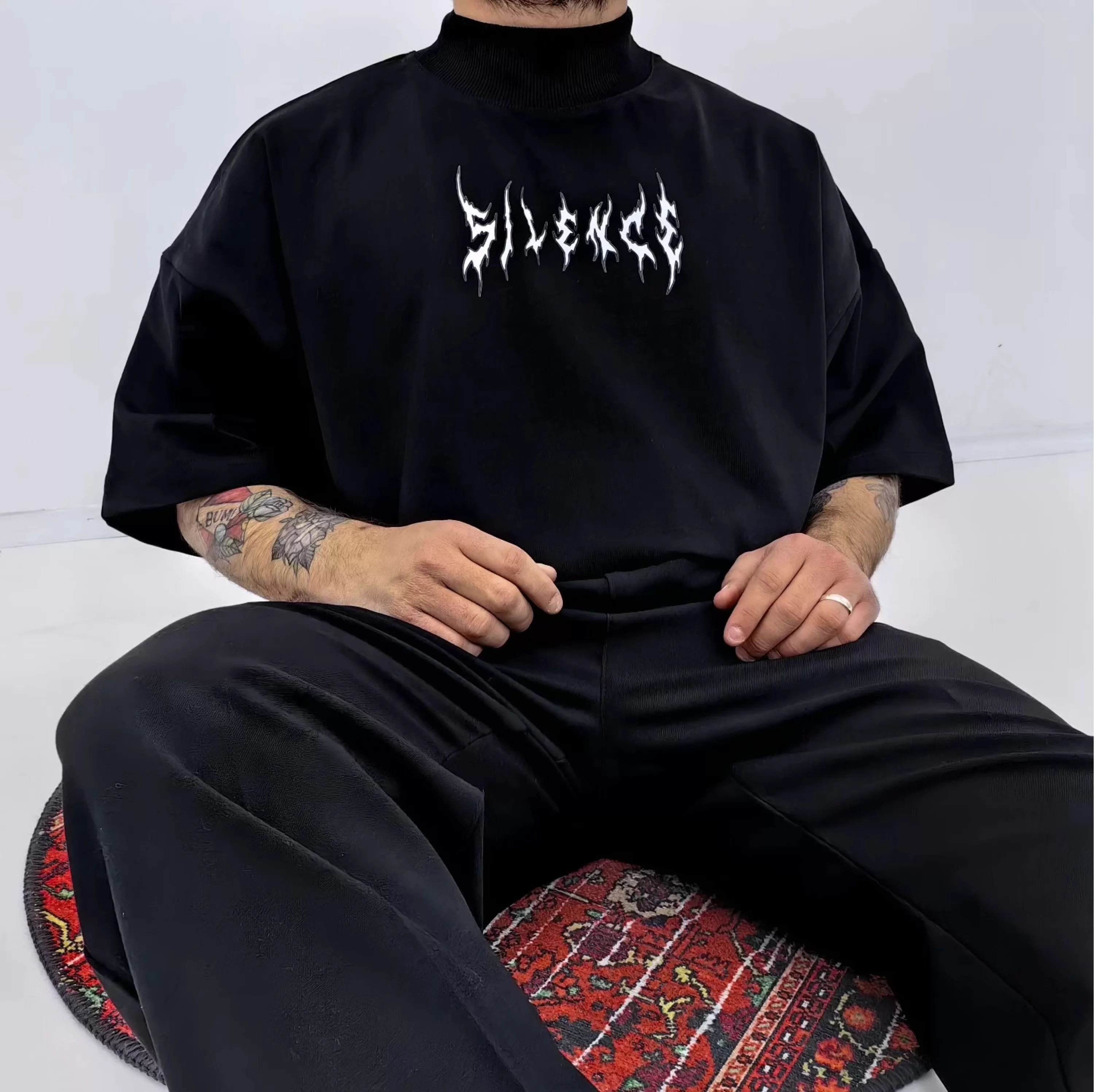 Silence Black Extra Oversize Tshirt