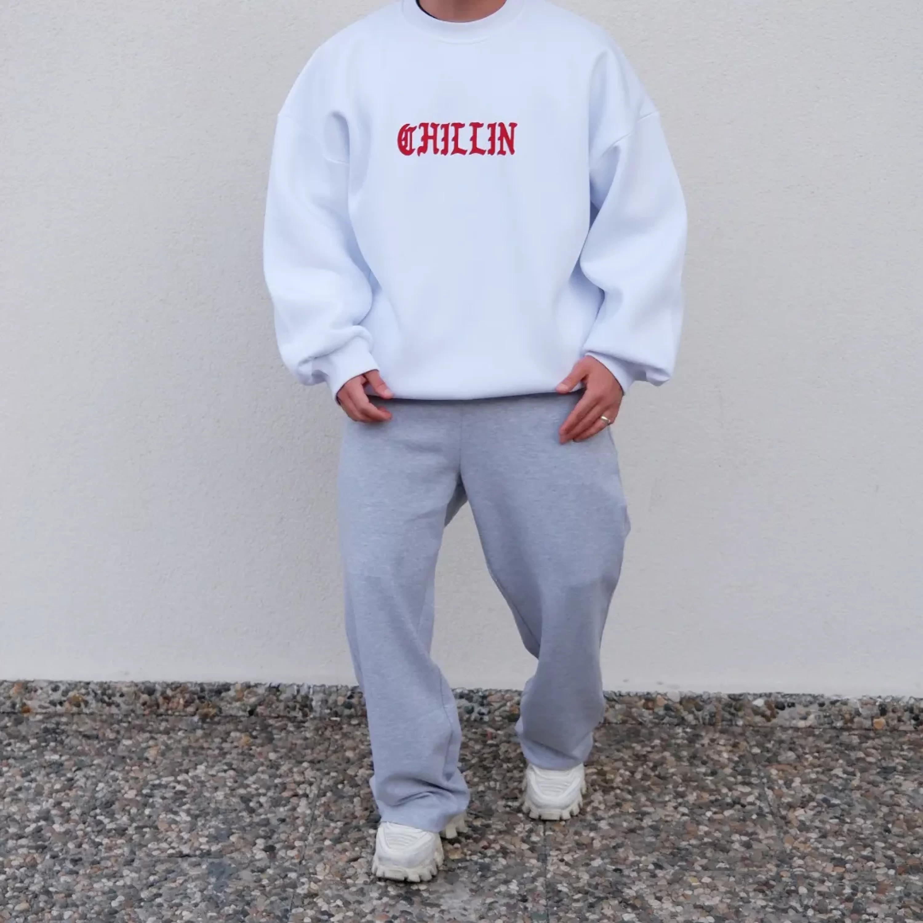 Chillin Beyaz Oversize Sweatshirt