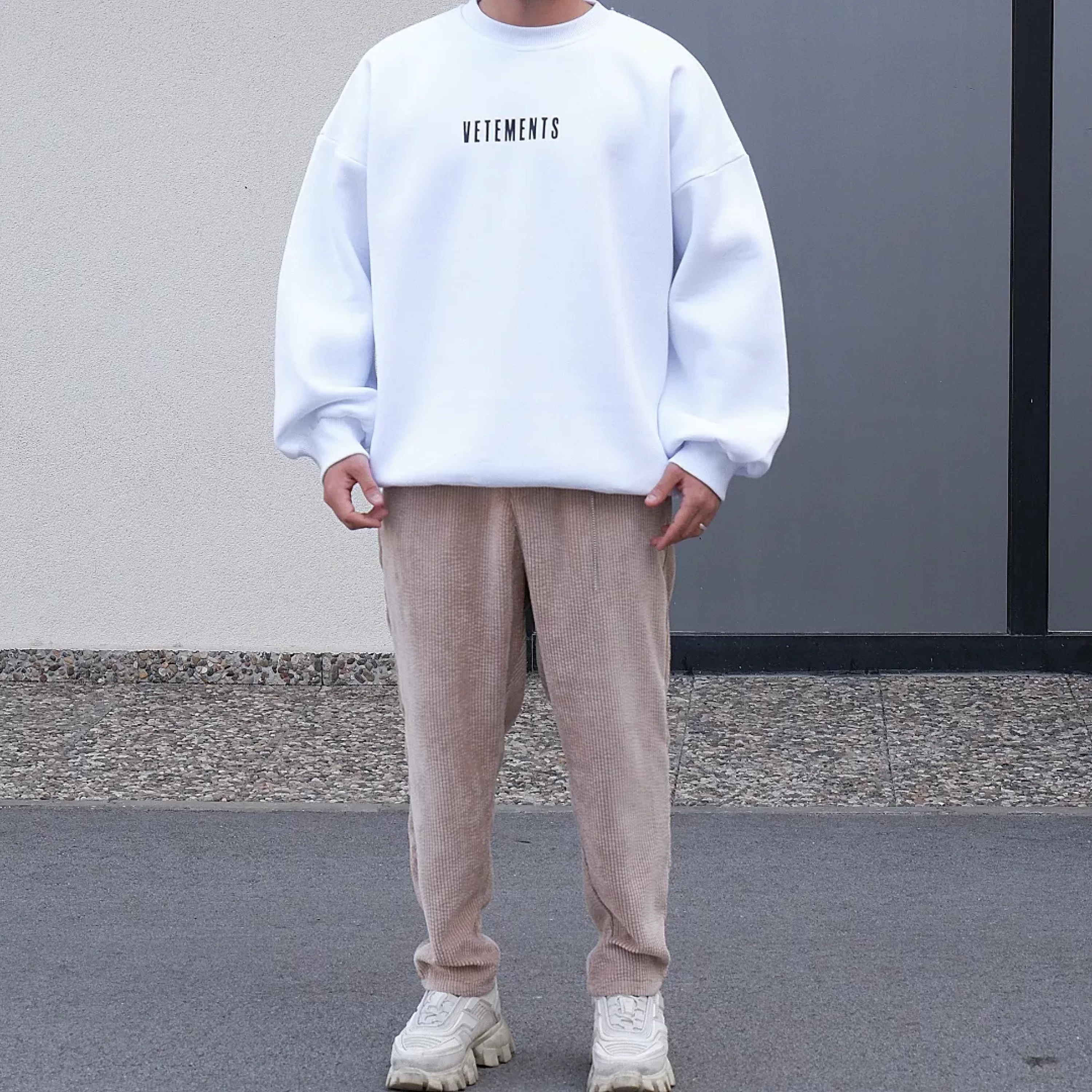 Vetements Beyaz Premium Kalıp Oversize Sweatshirt