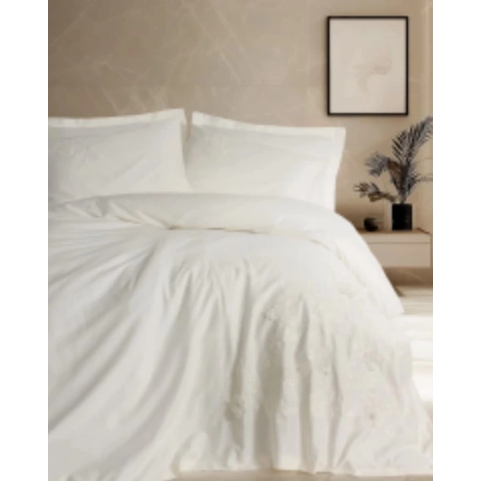 3D Nakışlı Çift Kişilik Saten Nev Takımı Chic Ekru