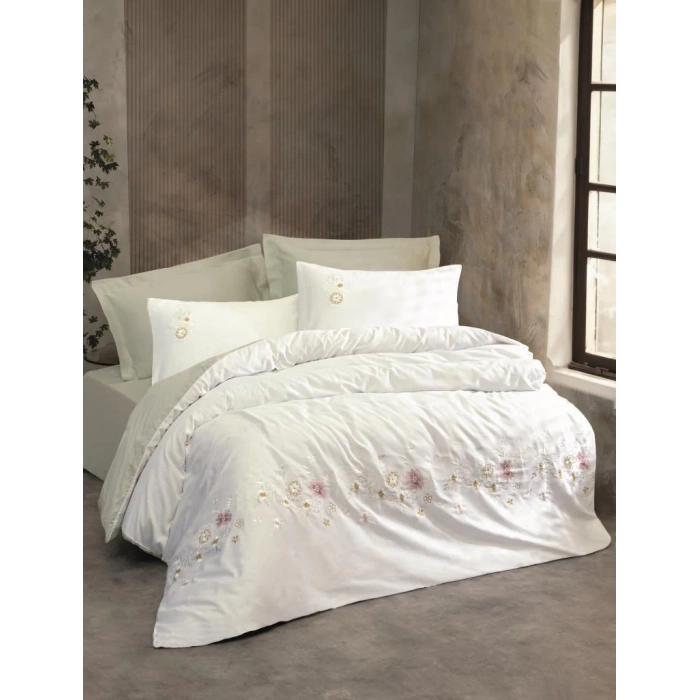 3D Nakışlı Çift Kişilik Saten Nev Takımı Jenka Mint