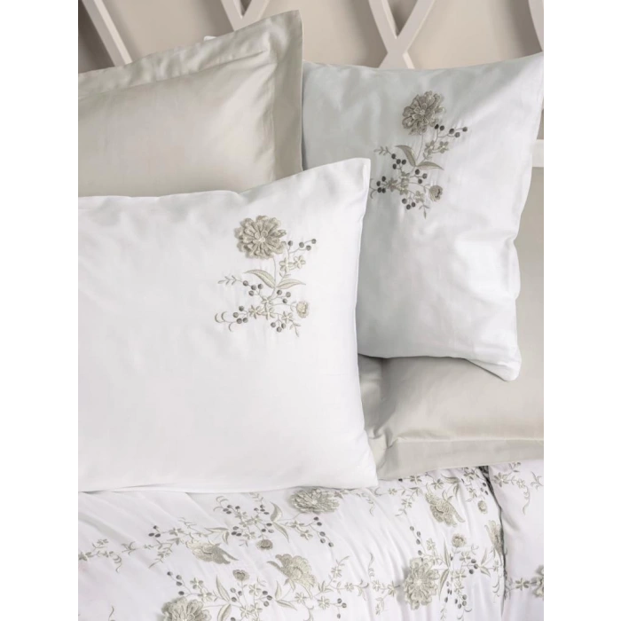 3D Nakışlı Çift Kişilik Saten Nev Takımı Urian Bej