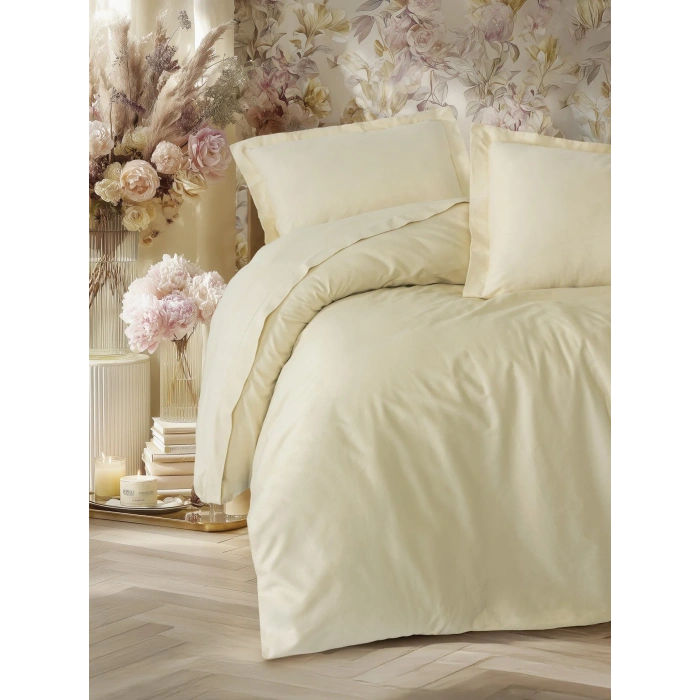 Elegant Bej Çift Kişilik Saten Nev Takımı