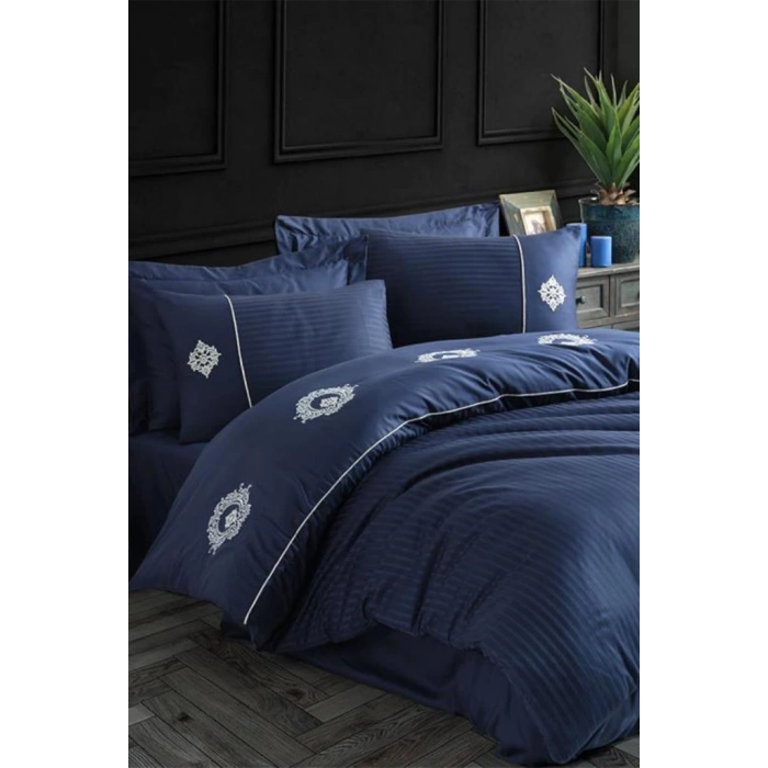Elegant Nakışlı Pamuk Saten Çift Kişilik Nev Takımı Olimpos Lacivert