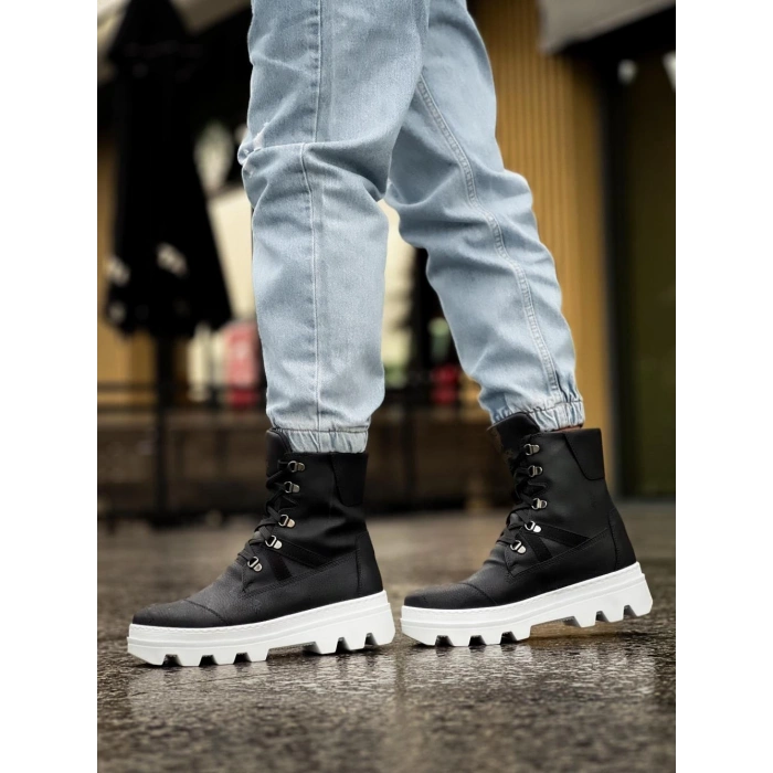 Erkek Spor Bot B Siyah (Beyaz Taban)