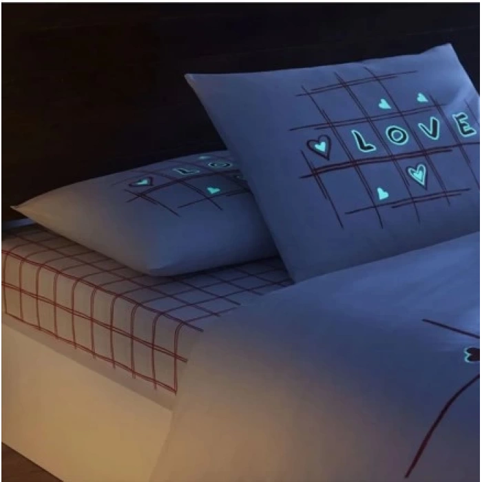 Glow Parlayan Çift Kişilik Nev Takımı Romenta Kırmızı