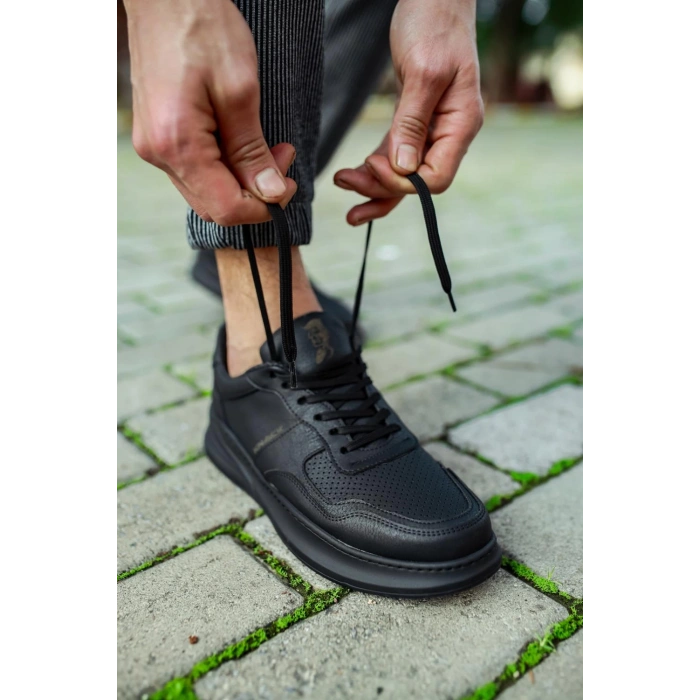 Günlük Ayakkabı  Siyah (Siyah Taban)