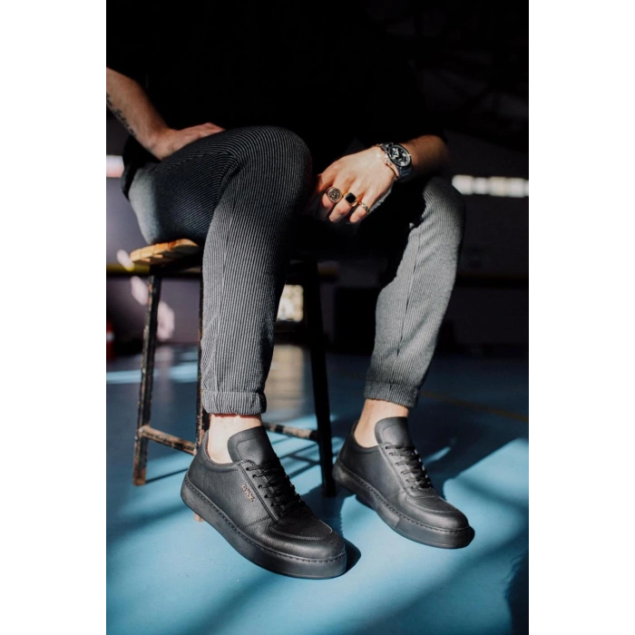 Günlük Ayakkabı  Siyah (Siyah Taban)