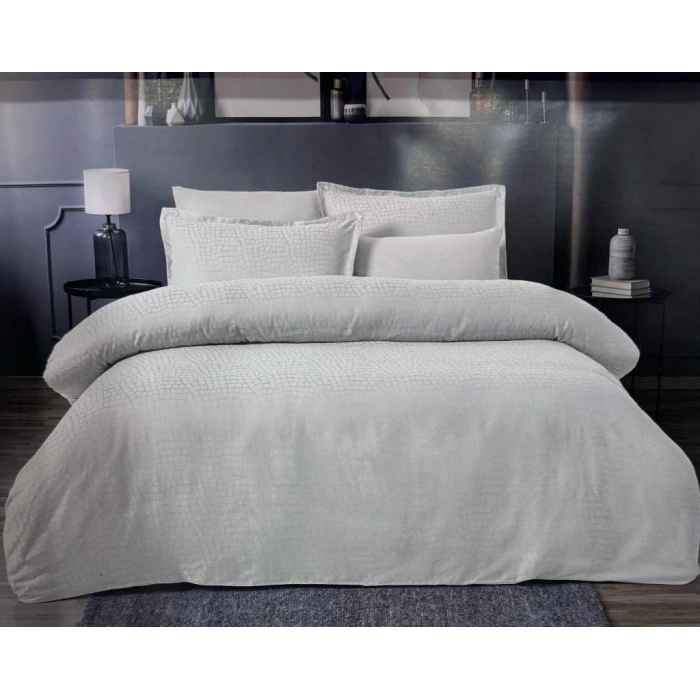 Jakarlı Saten Çift Kişilik Nev Takımı Adelya Puce